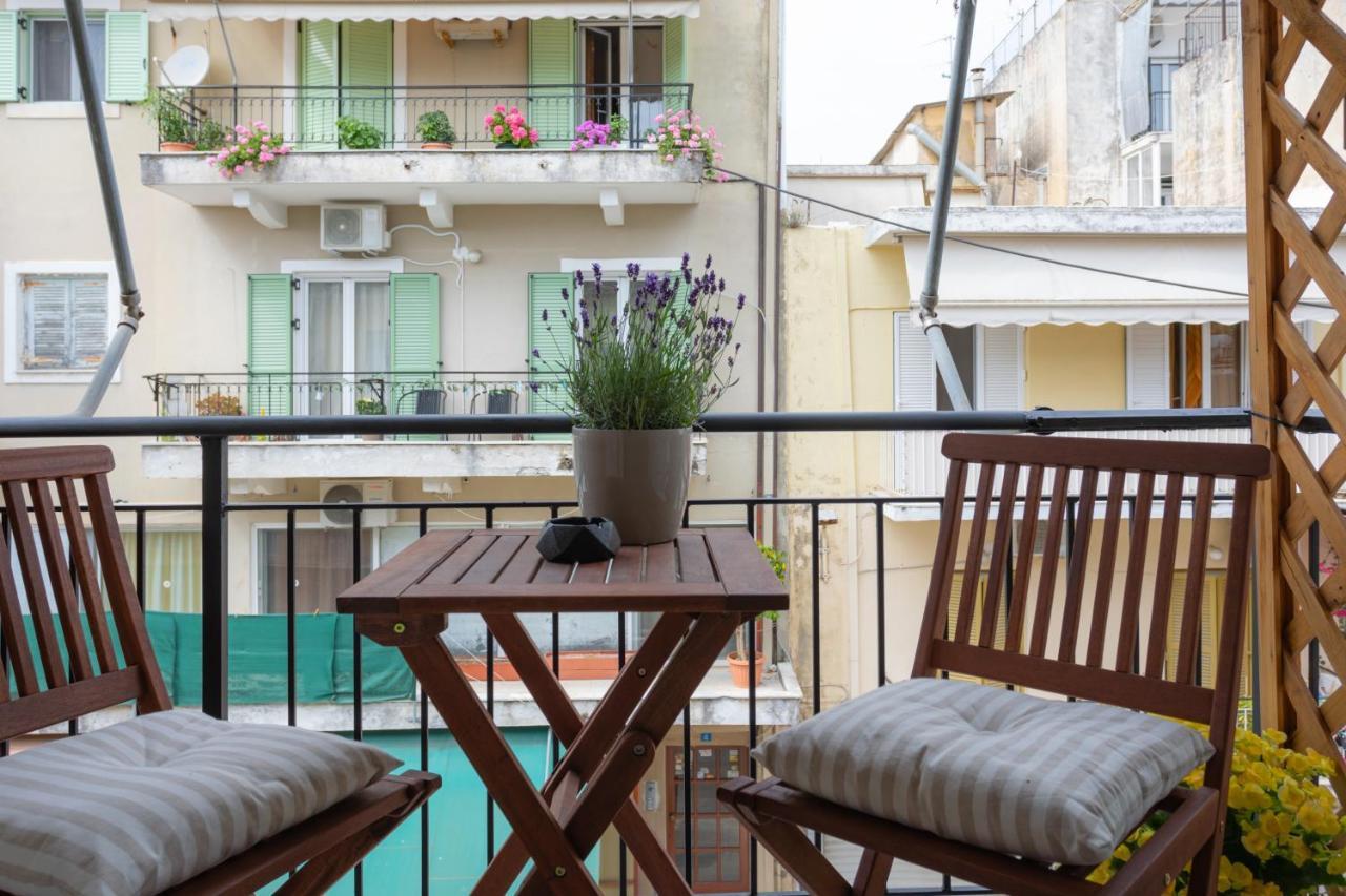 Scirocco Apartment In Corfu Center Екстериор снимка